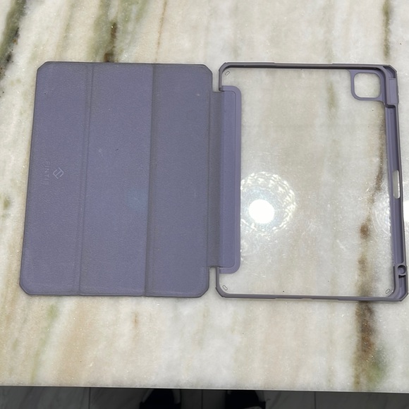 Fintie Hybrid Slim Case for iPad Pro 11-inch (4th / 3rd Generation) - Picture 4 of 6